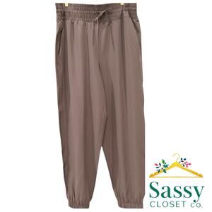 SPANX Cappuccino Active Jogger Pants L Brown NWOT High Rise Athleisure Lounge